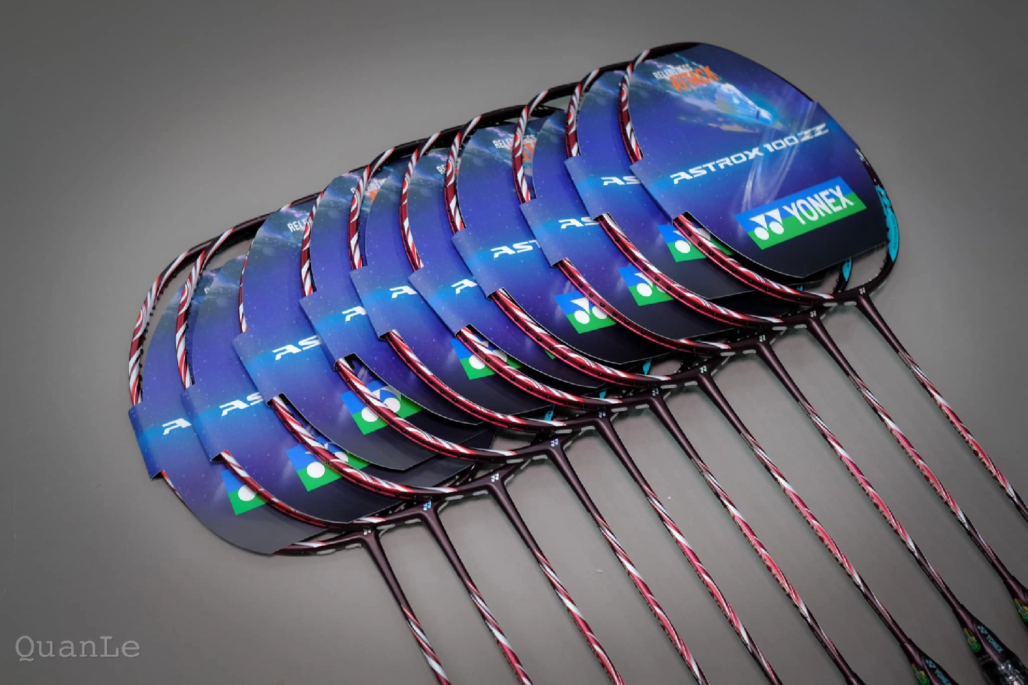 vot-cau-long-yonex-astrox-100zz-kurenai-do-new-2021-4